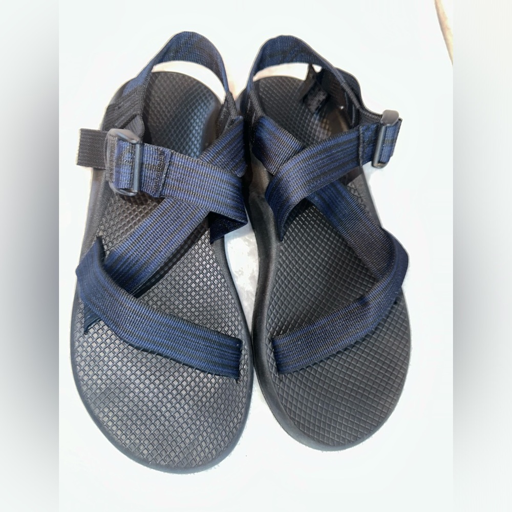 Men’s Chaco Black & Blue Sandals size 10